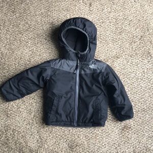 The North Face boys reversible 2T coat